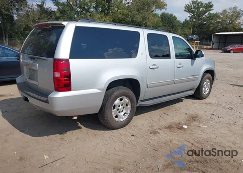 2013 Chevrolet Suburban 1500 Lt из США, поврежденный, VIN 1GNSCJE05DR367581